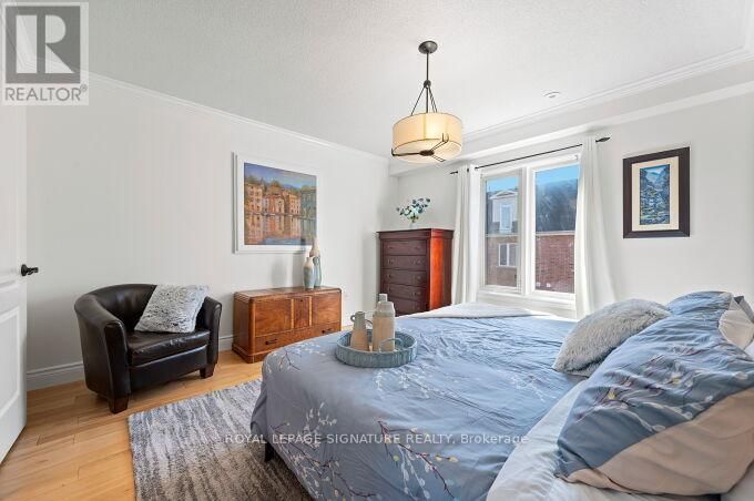 30 - 435 HENSALL CIRCLE Image 21