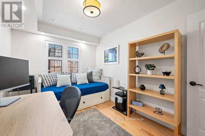 30 - 435 HENSALL CIRCLE Image 23