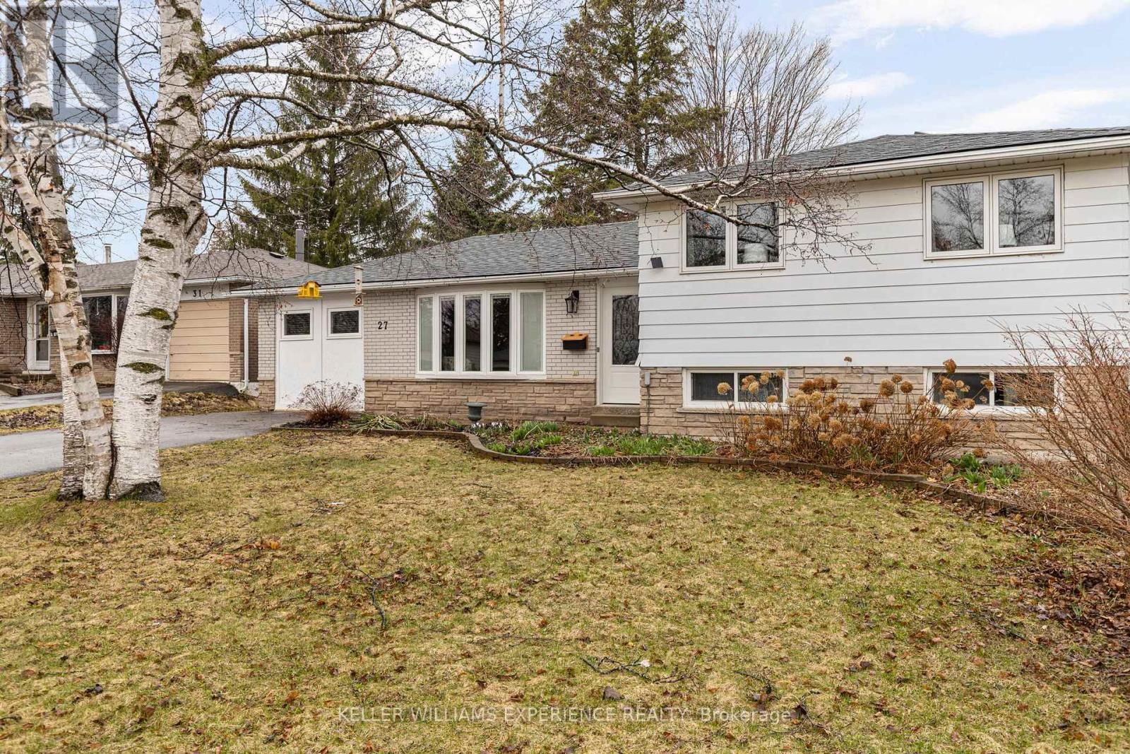 27 RUSTIC CRESCENT Image 2