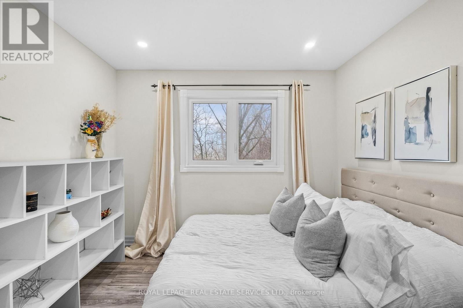 22 - 1176 JAMESWAY BOULEVARD Image 18