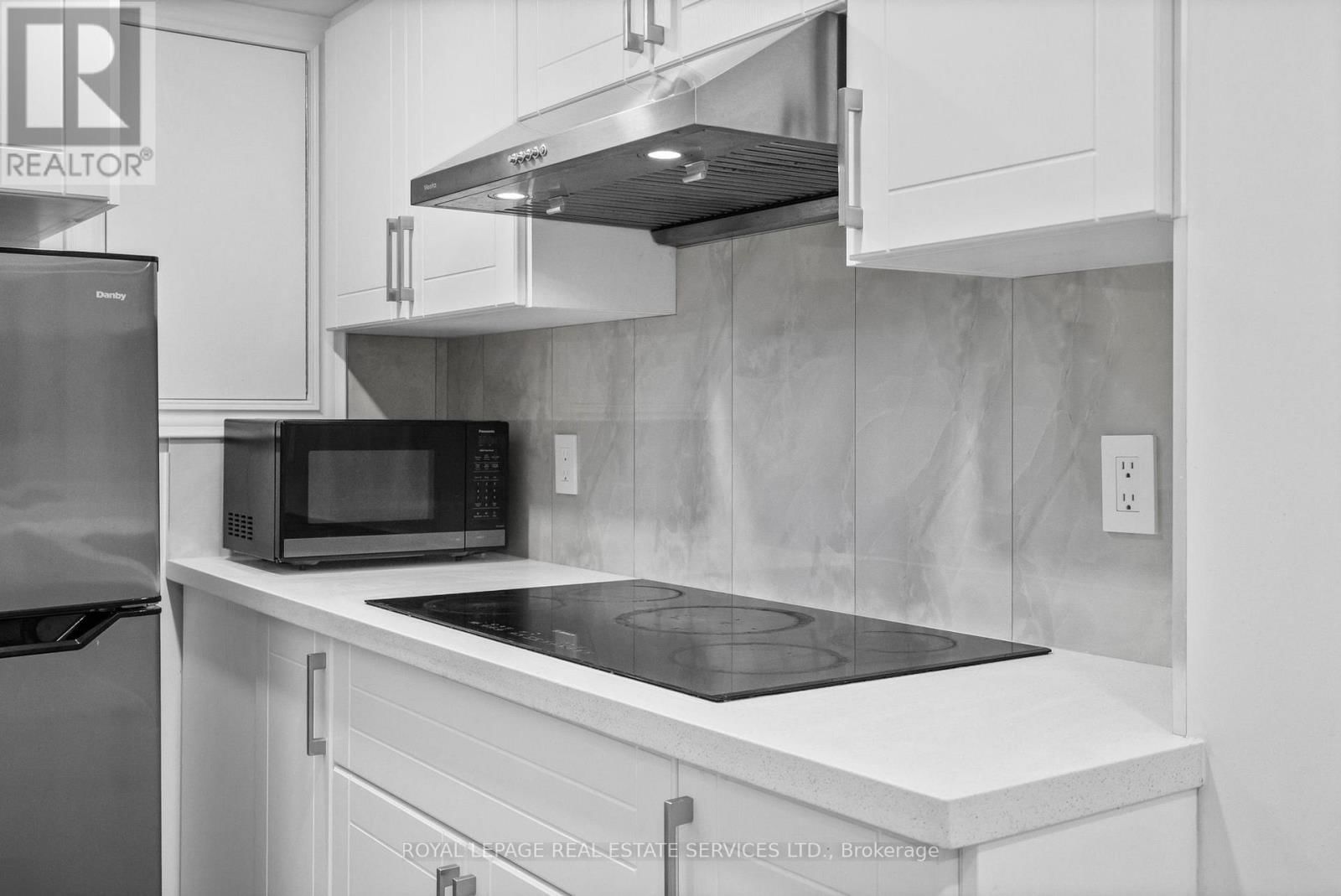 22 - 1176 JAMESWAY BOULEVARD Image 29