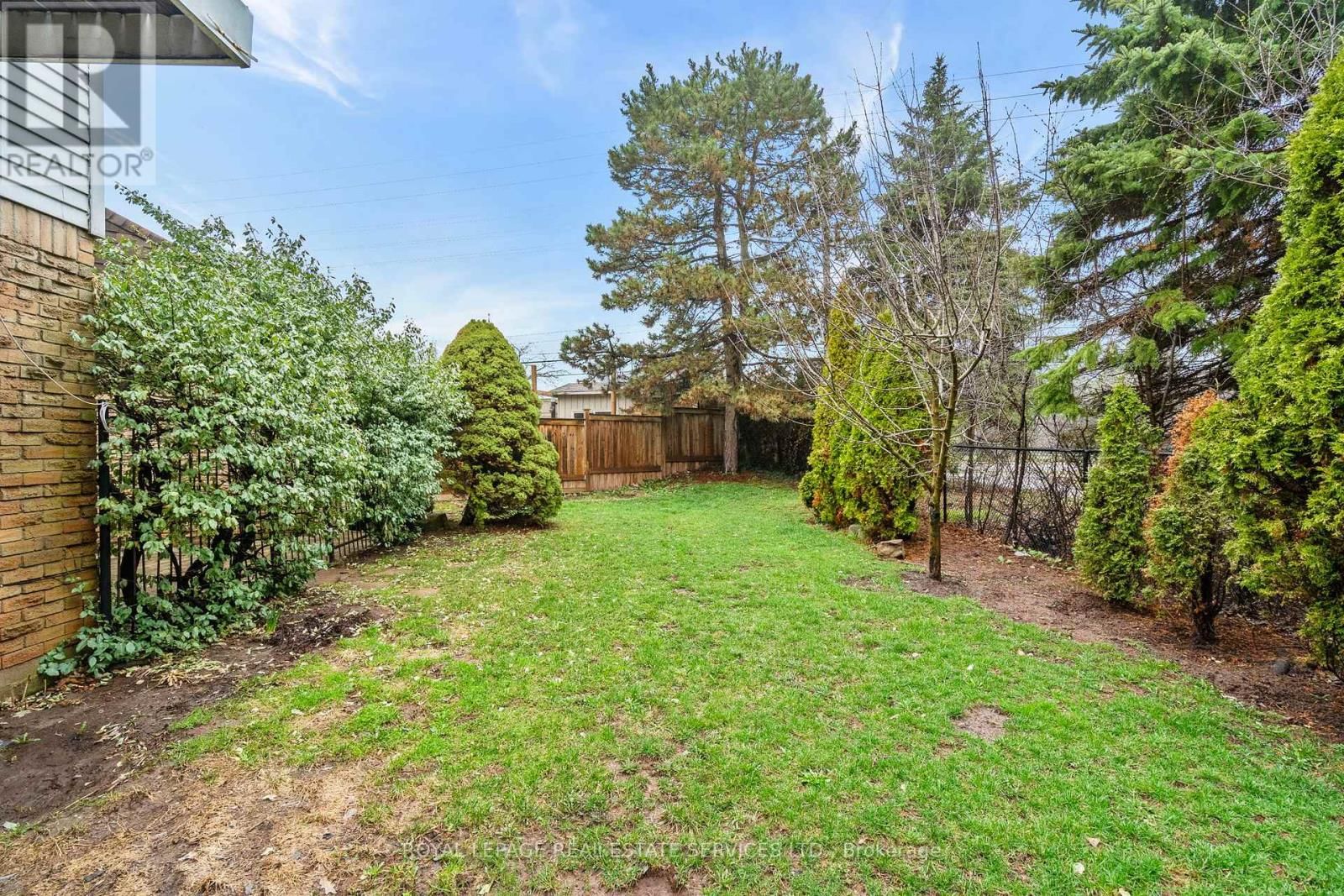 22 - 1176 JAMESWAY BOULEVARD Image 36