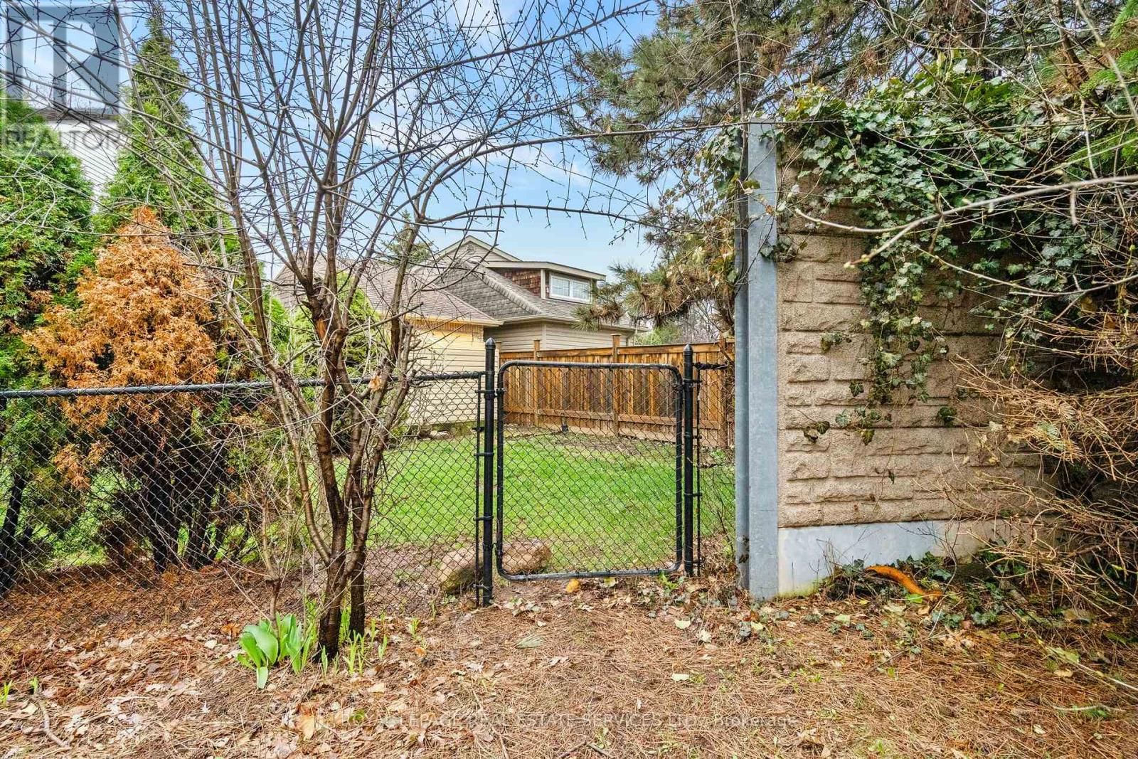 22 - 1176 JAMESWAY BOULEVARD Image 39