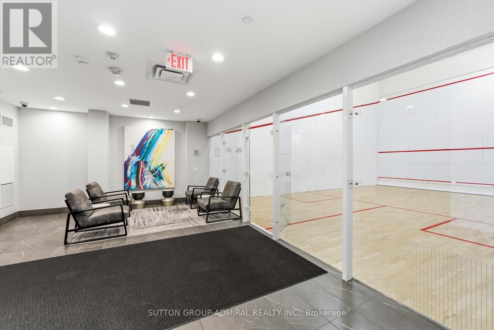 625 - 10 PARK LAWN ROAD Image 25