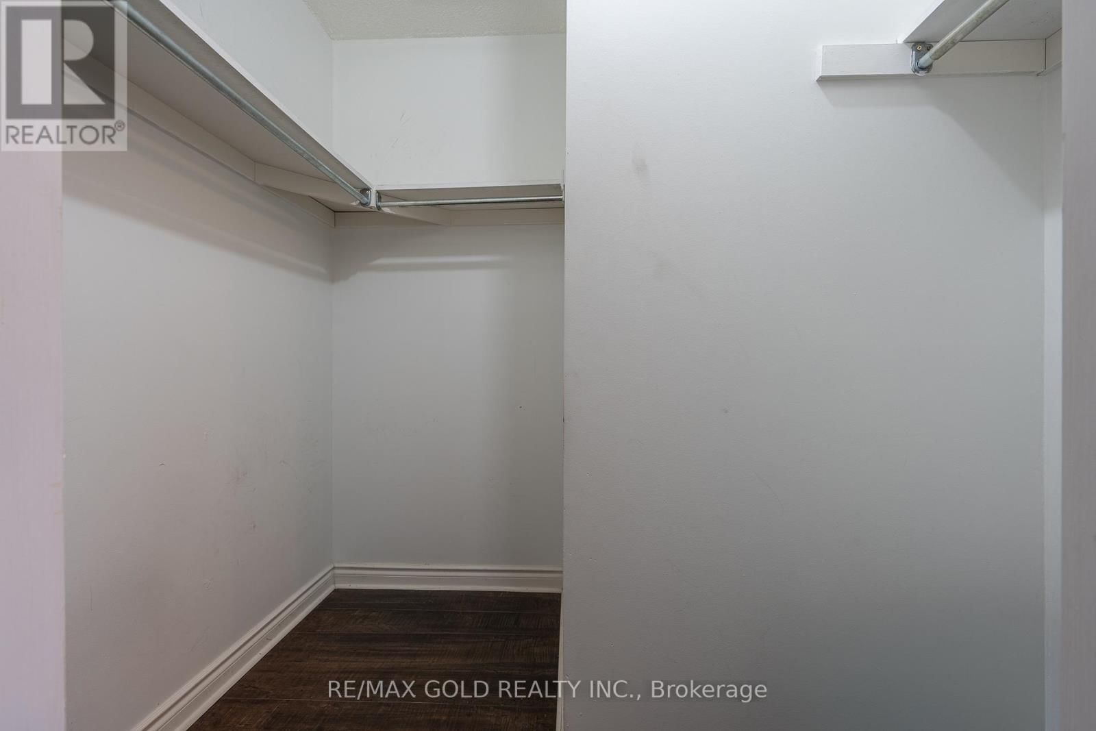 102 BUNCHBERRY WAY Image 15