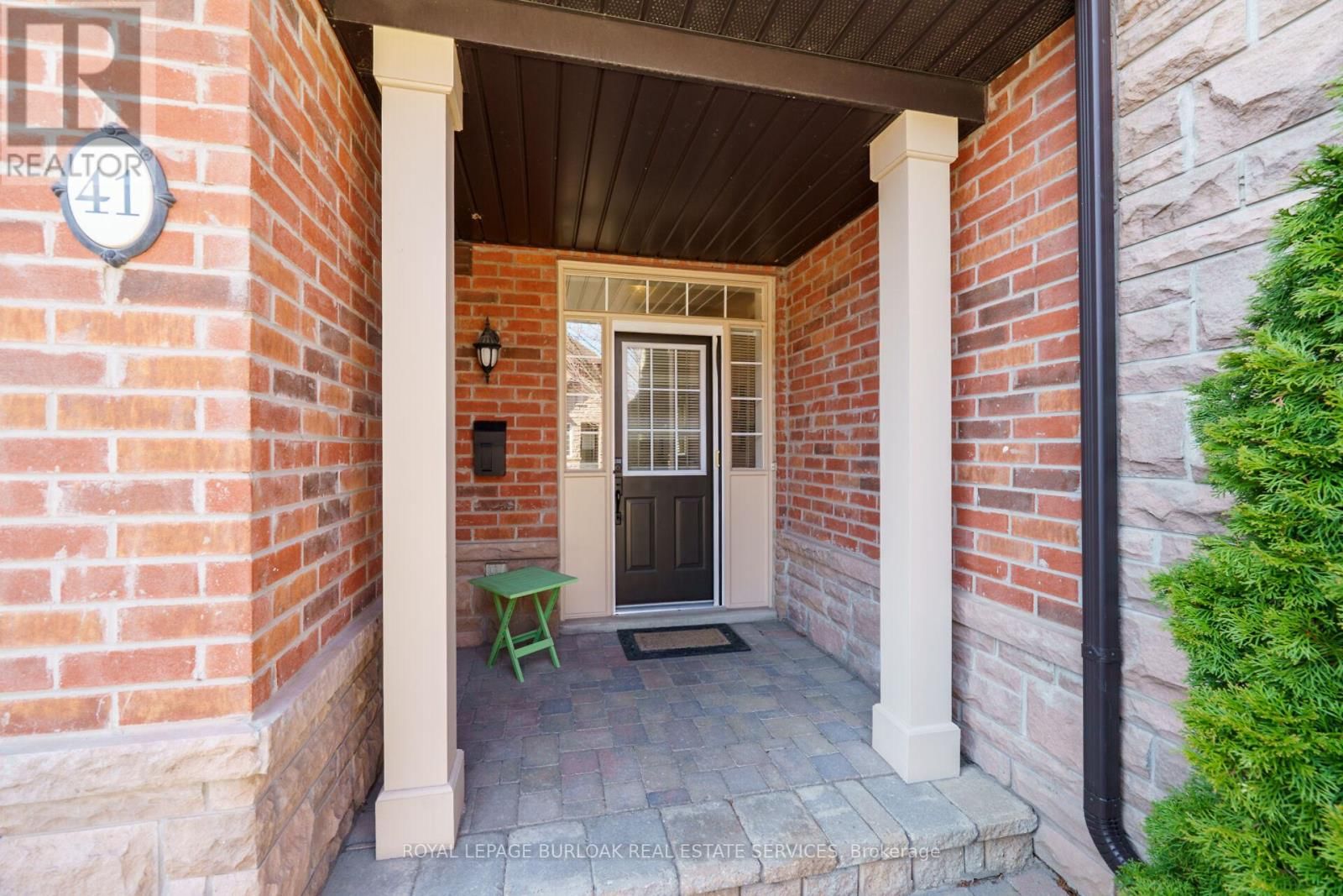 41 - 300 RAVINEVIEW WAY Image 3