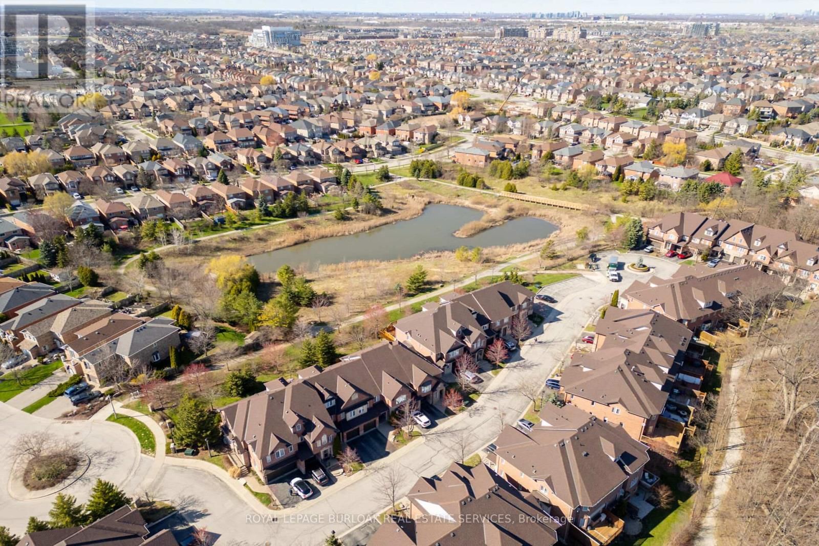 41 - 300 RAVINEVIEW WAY Image 49