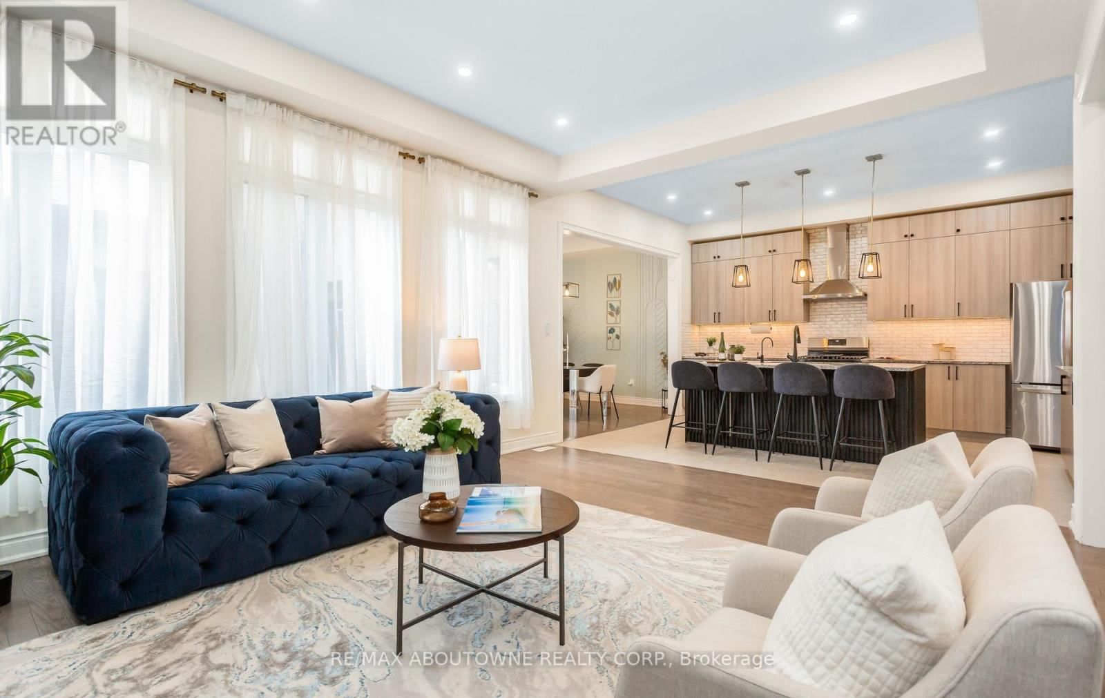 3294 MILLICENT AVENUE Image 10