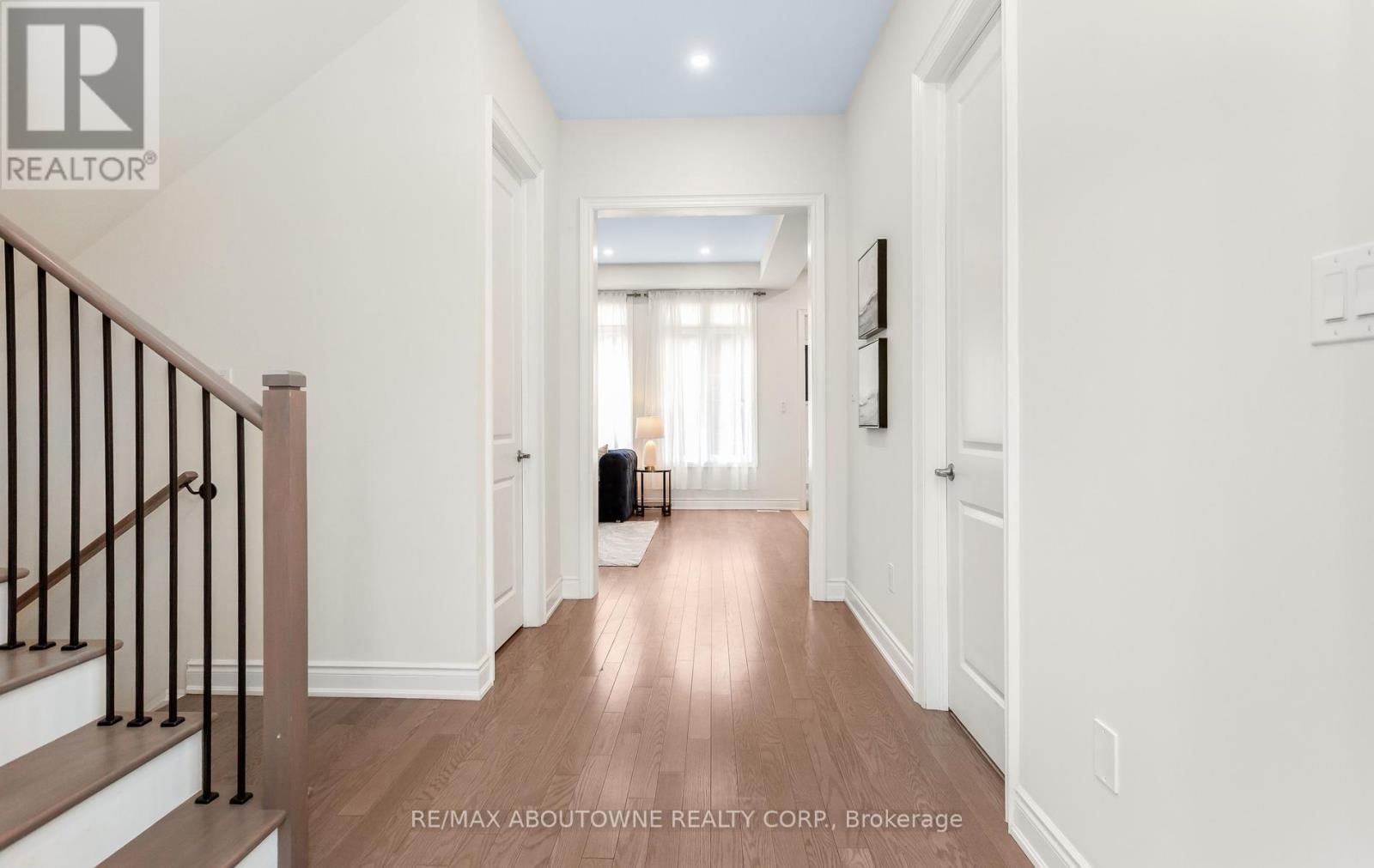 3294 MILLICENT AVENUE Image 11