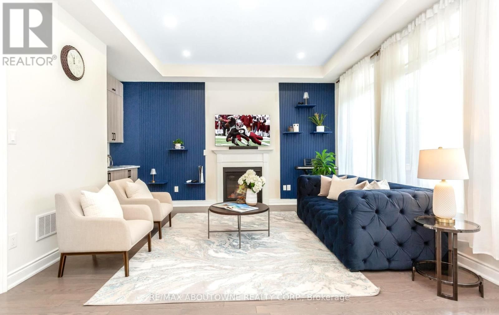 3294 MILLICENT AVENUE Image 12