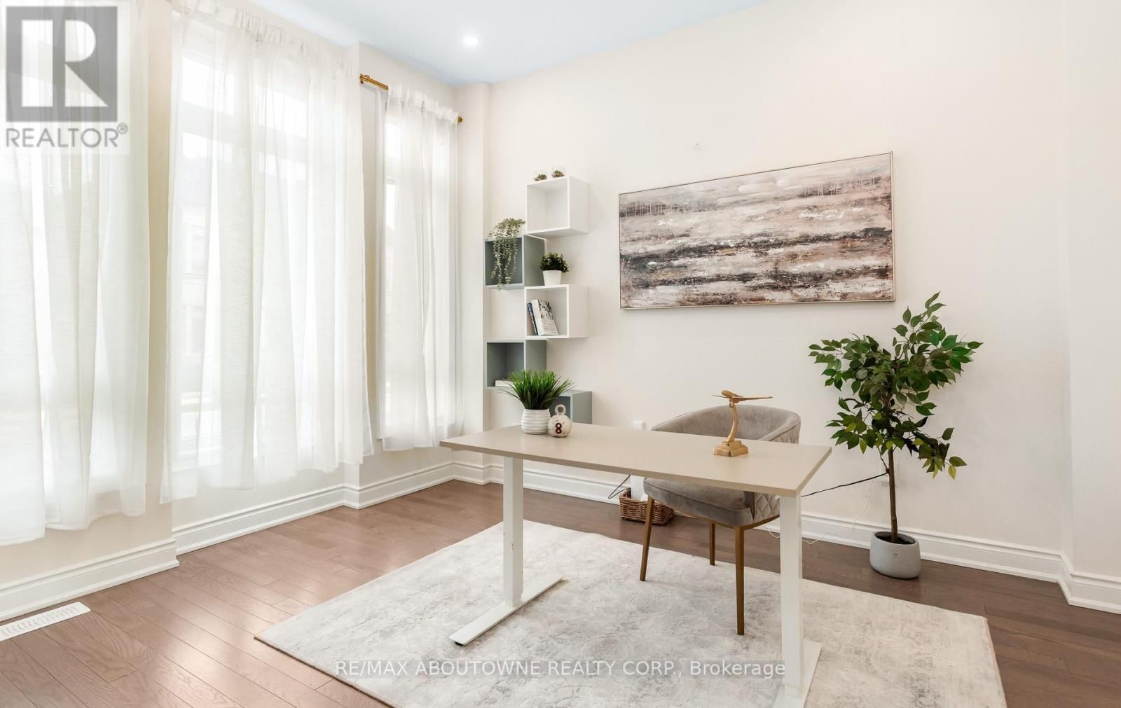 3294 MILLICENT AVENUE Image 7