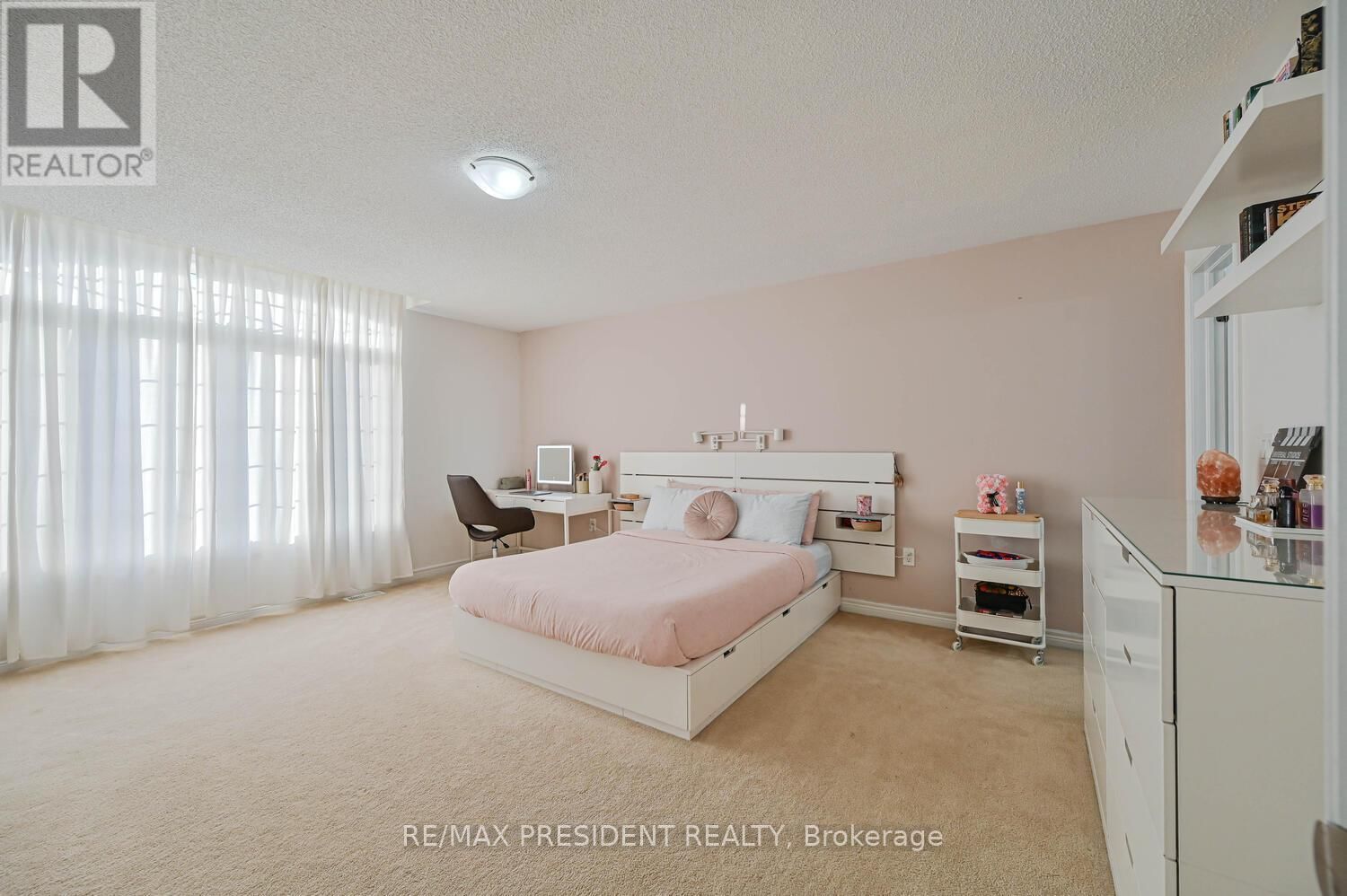 65 PARITY ROAD Image 26