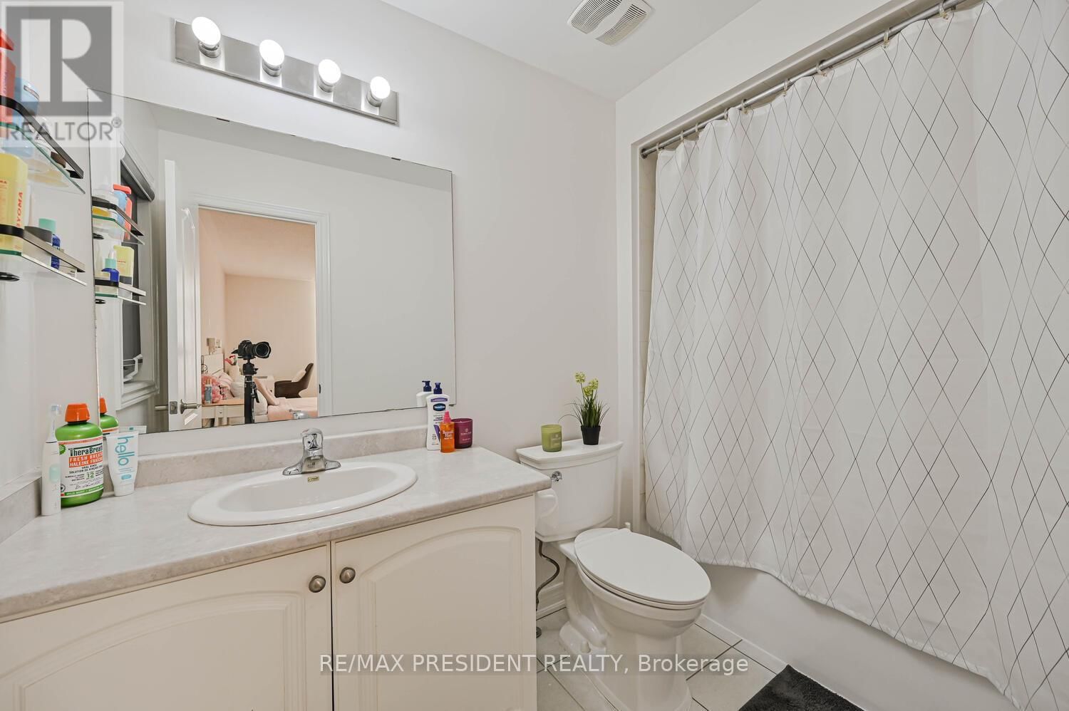 65 PARITY ROAD Image 29