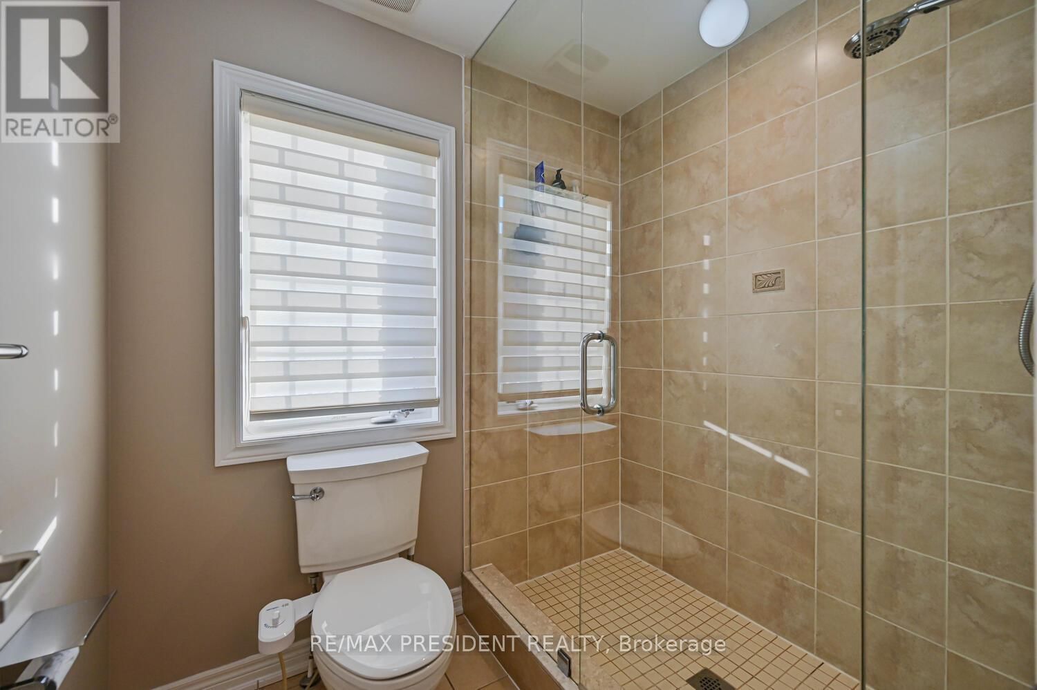 65 PARITY ROAD Image 32