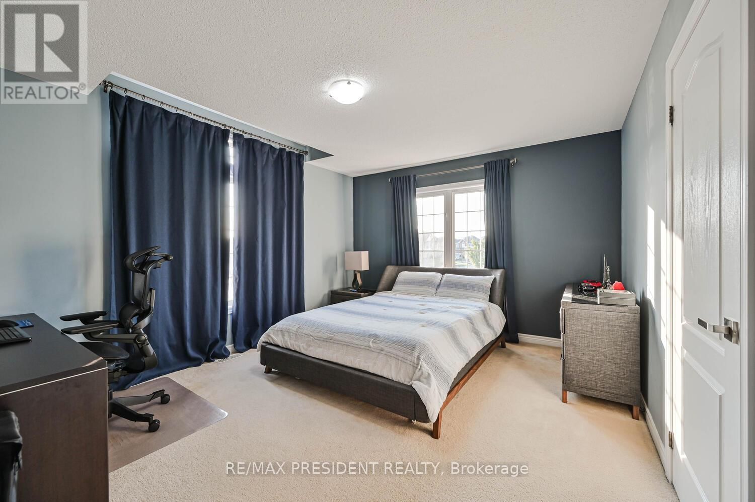 65 PARITY ROAD Image 33