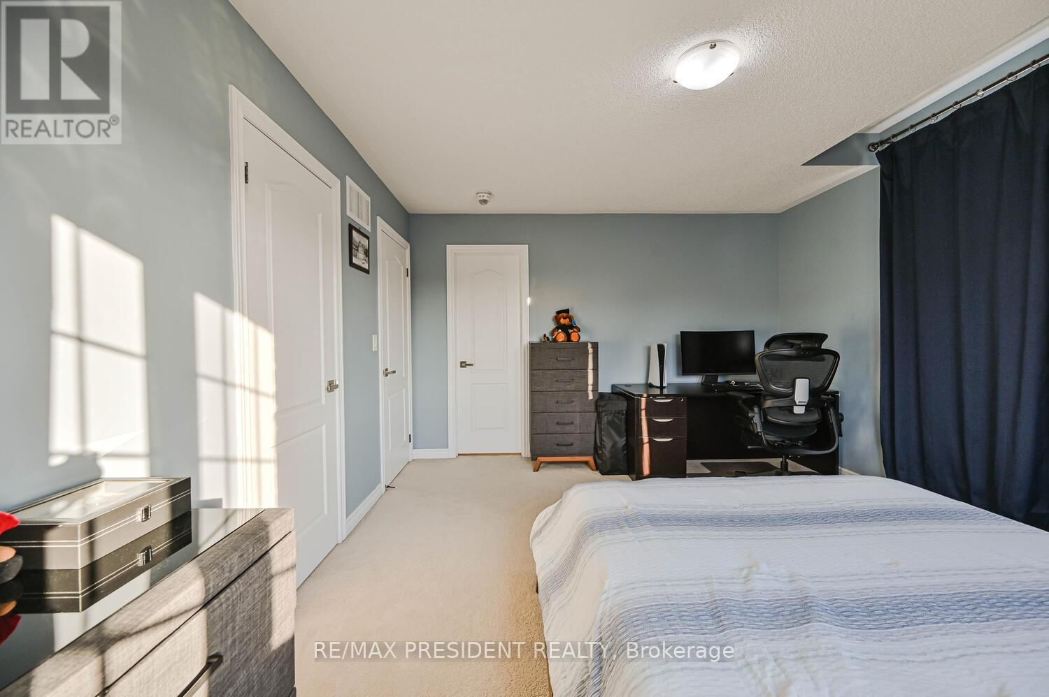 65 PARITY ROAD Image 34