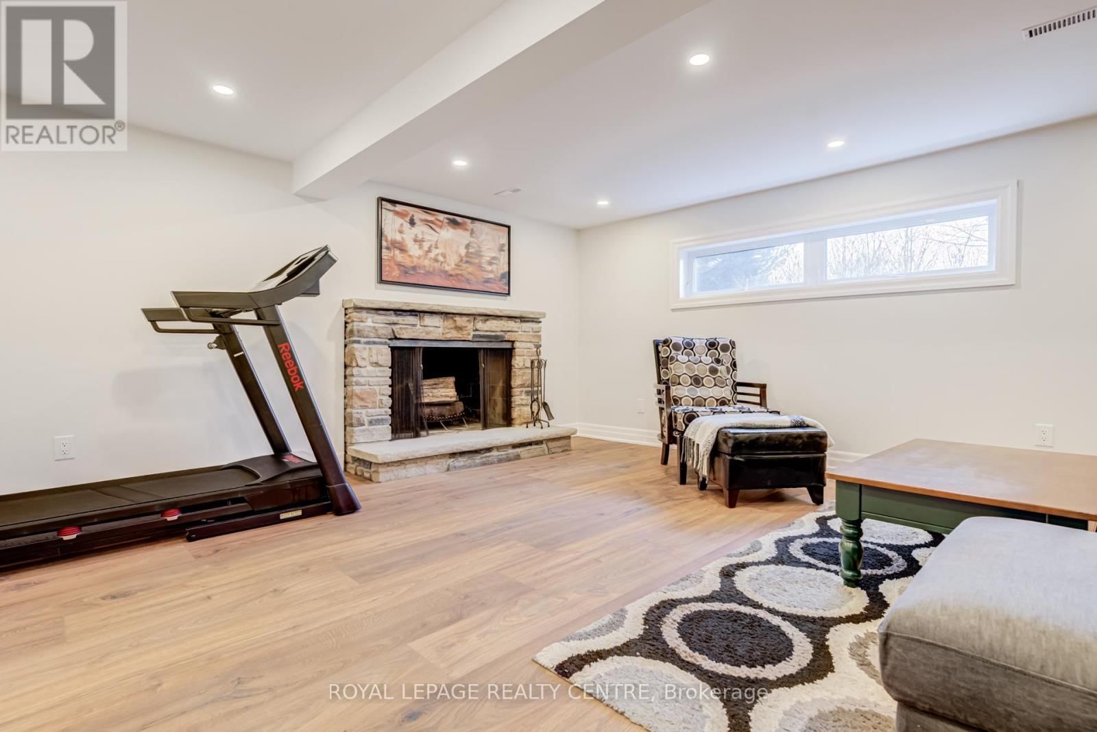 2590 BROMSGROVE ROAD Image 32