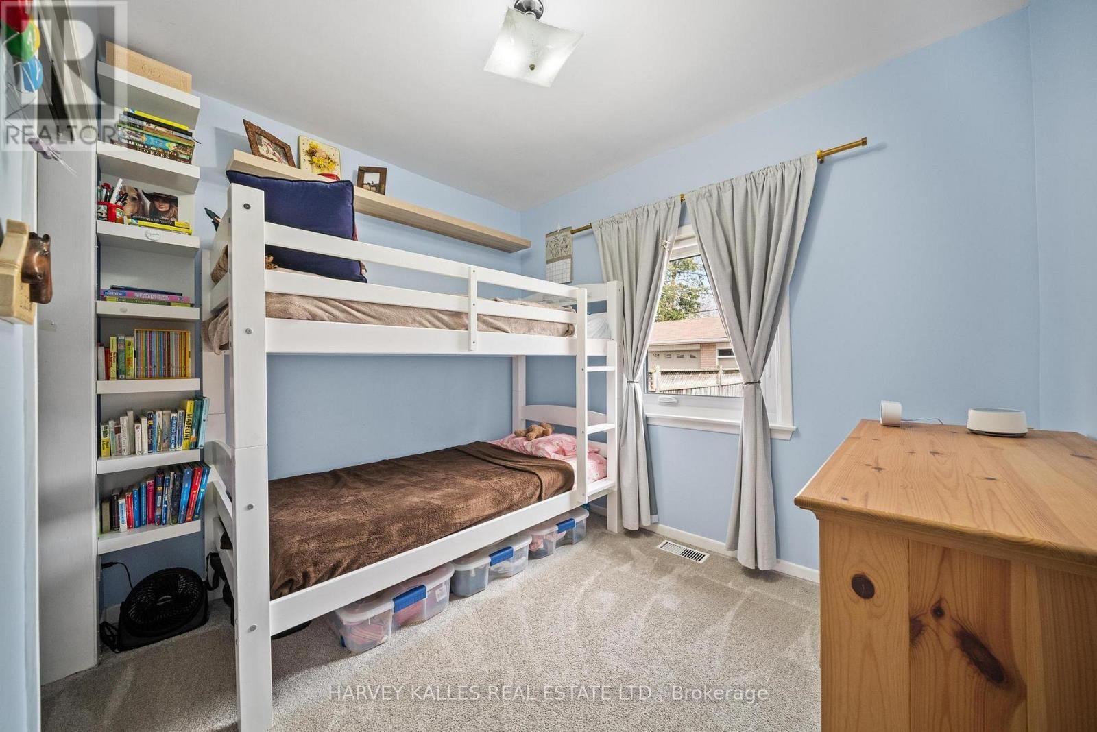 231 BICKNELL AVENUE Image 10