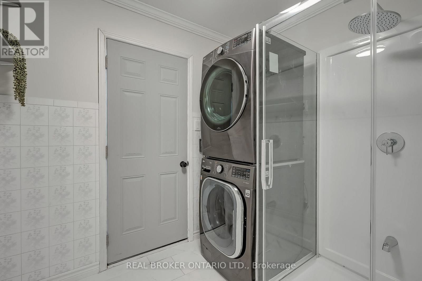 2152 HEIDI AVENUE Image 16