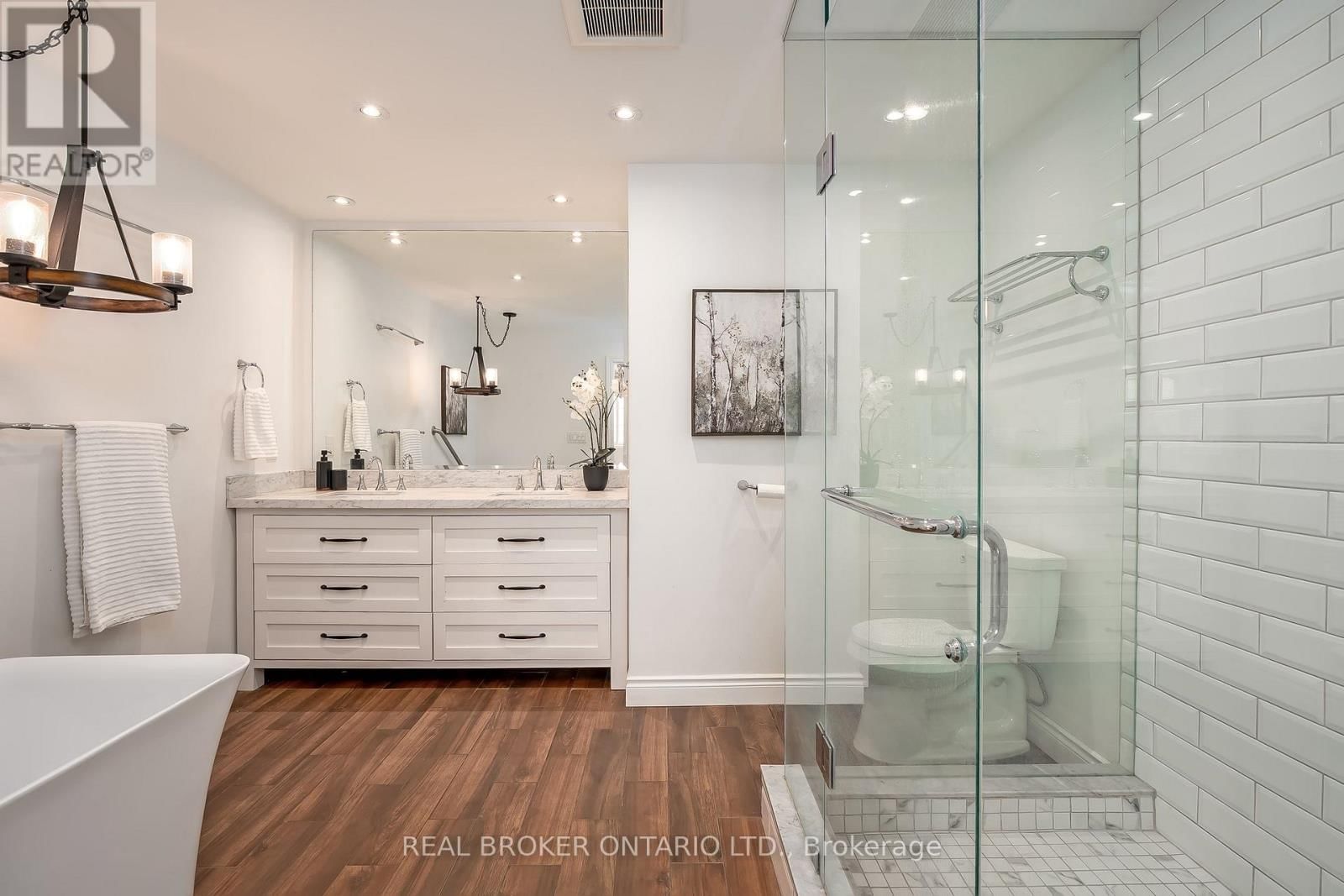 2152 HEIDI AVENUE Image 31