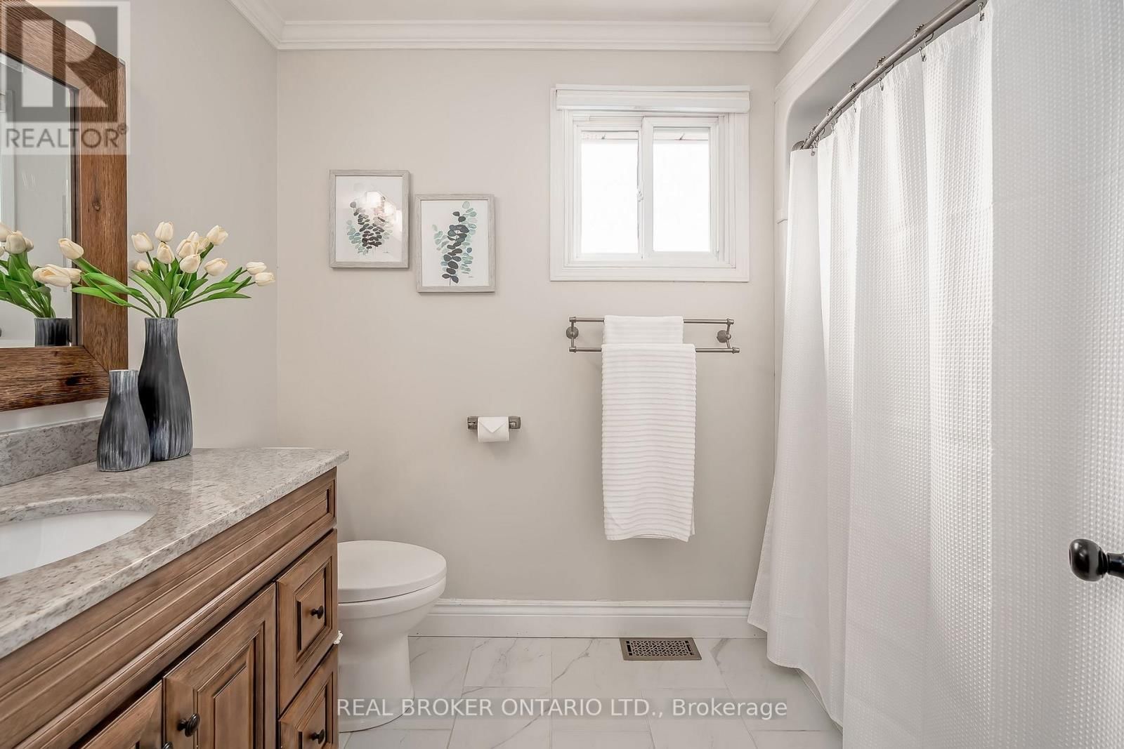 2152 HEIDI AVENUE Image 38