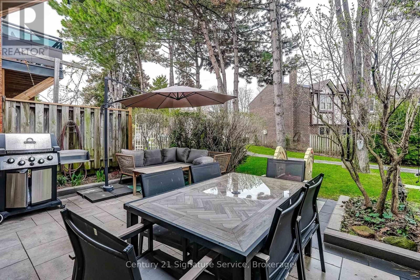 22 - 2120 RATHBURN ROAD EAST Image 40