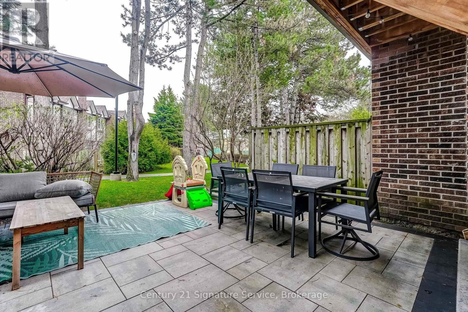 22 - 2120 RATHBURN ROAD EAST Image 41