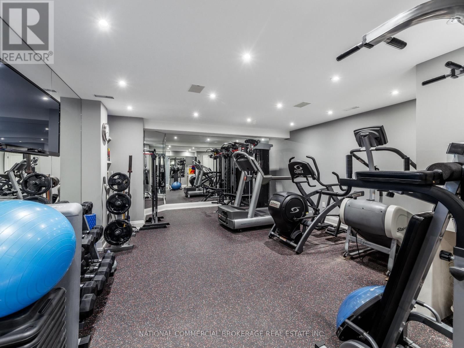 10088 OLD PINE CREST ROAD Image 24