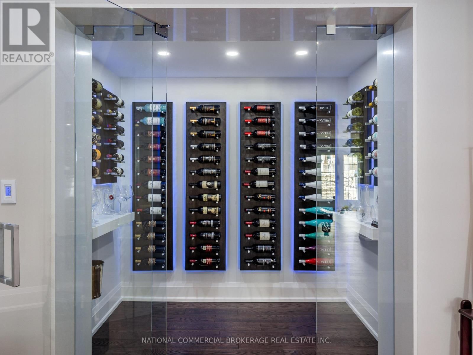 10088 OLD PINE CREST ROAD Image 26