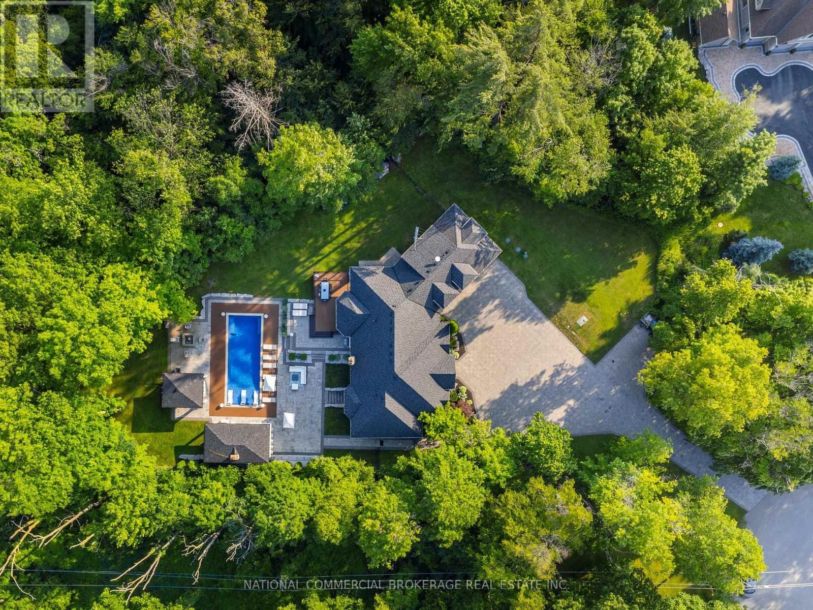 10088 OLD PINE CREST ROAD Image 35