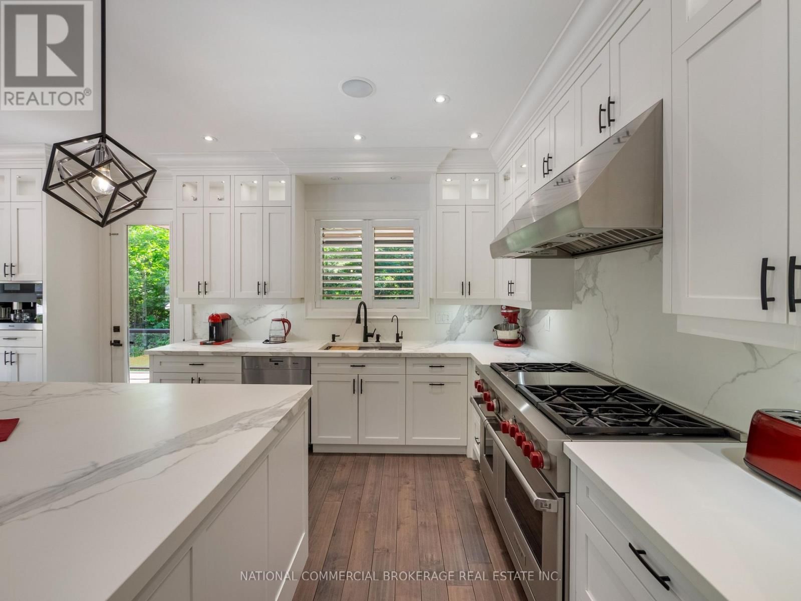 10088 OLD PINE CREST ROAD Image 7