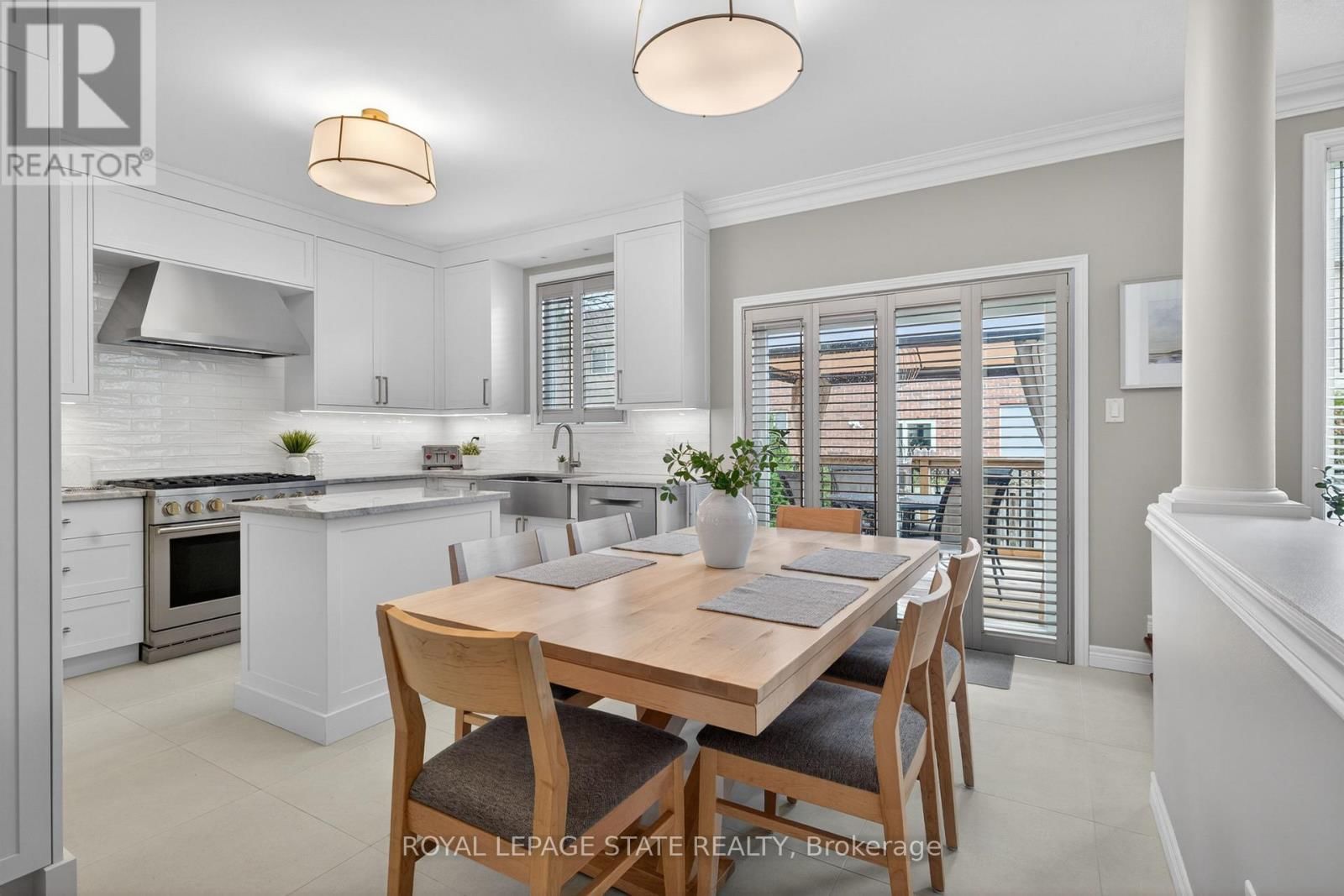 2261 GROUSE LANE Image 2