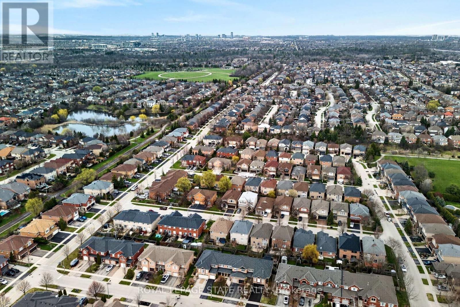 2261 GROUSE LANE Image 45