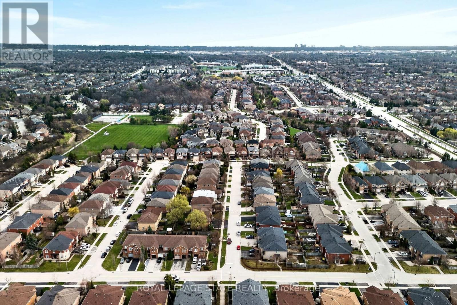 2261 GROUSE LANE Image 47