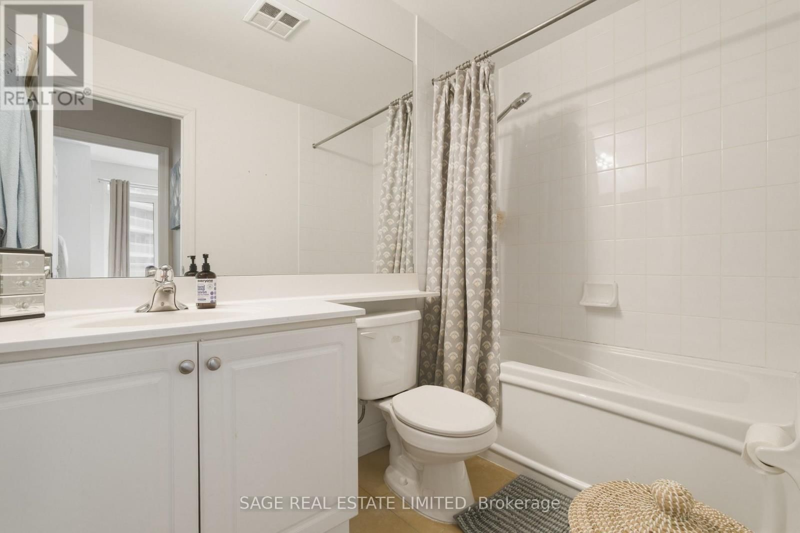 510 - 2119 LAKESHORE BOULEVARD WEST Image 13