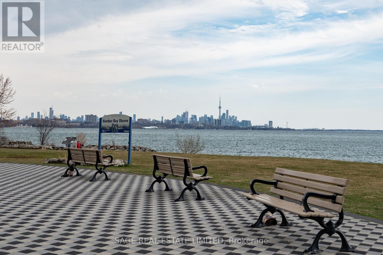 510 - 2119 LAKESHORE BOULEVARD WEST Image 22