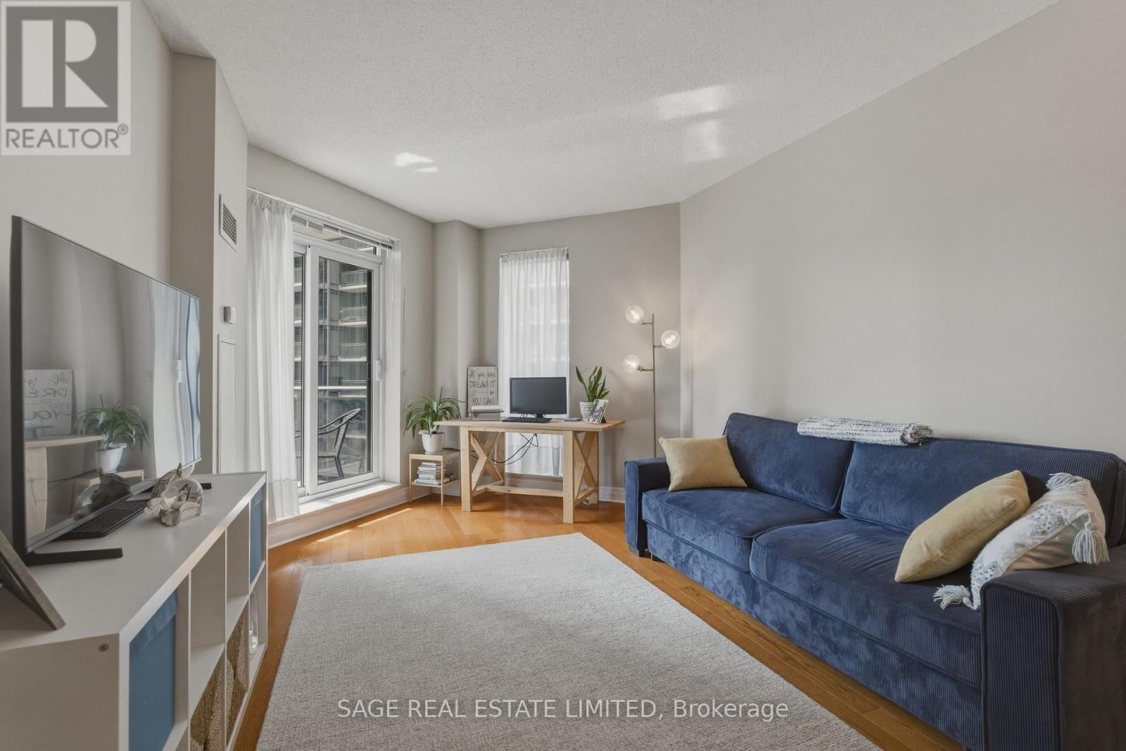 510 - 2119 LAKESHORE BOULEVARD WEST Image 7