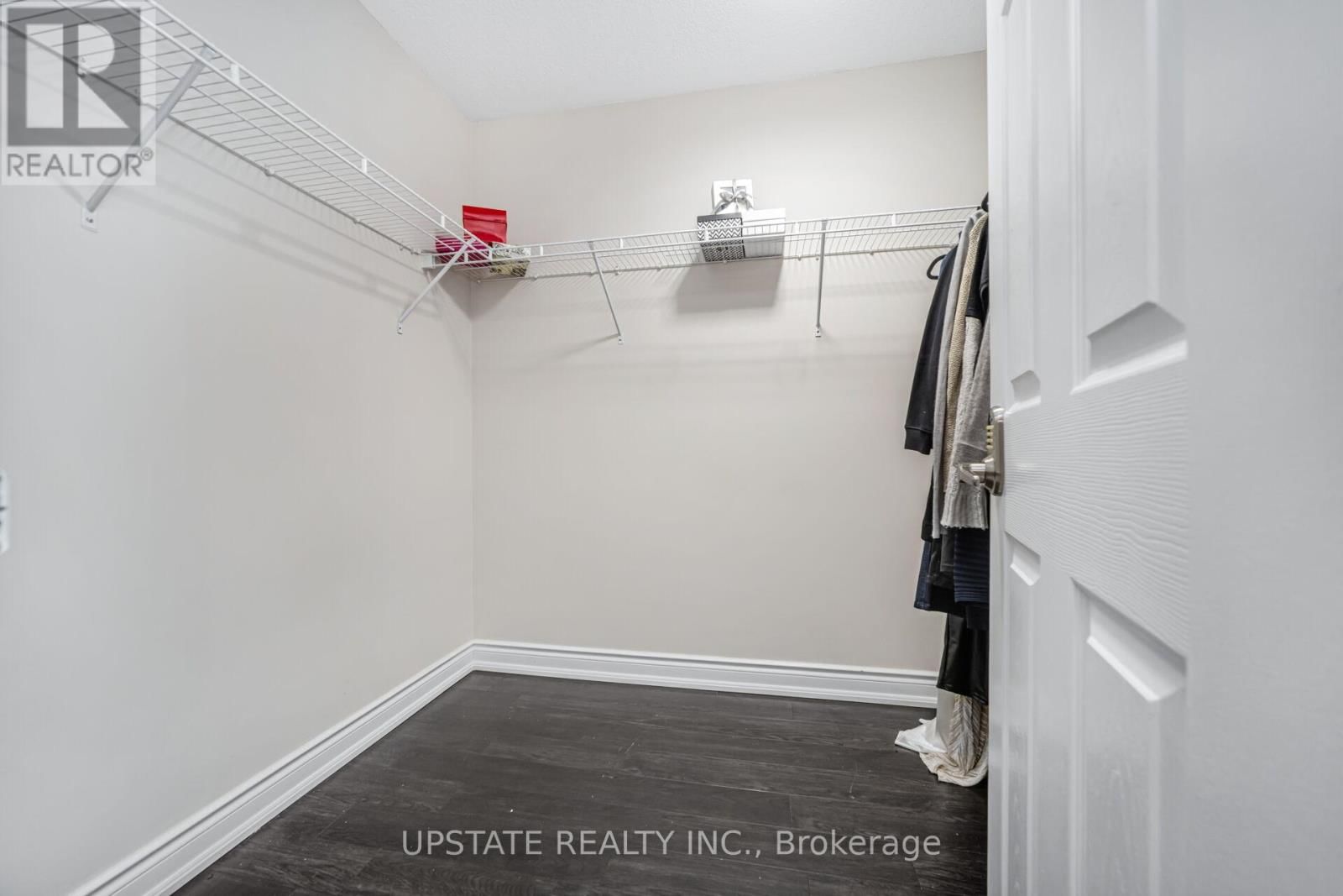 5 DILLON DRIVE Image 33