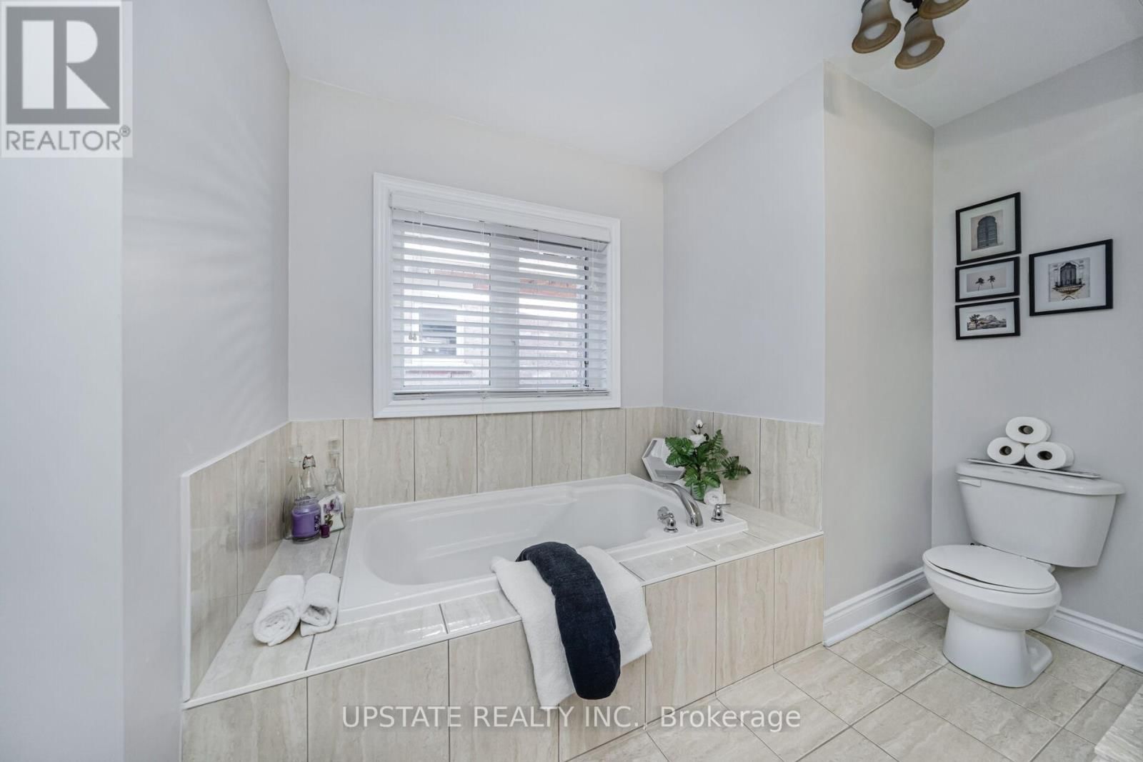 5 DILLON DRIVE Image 38