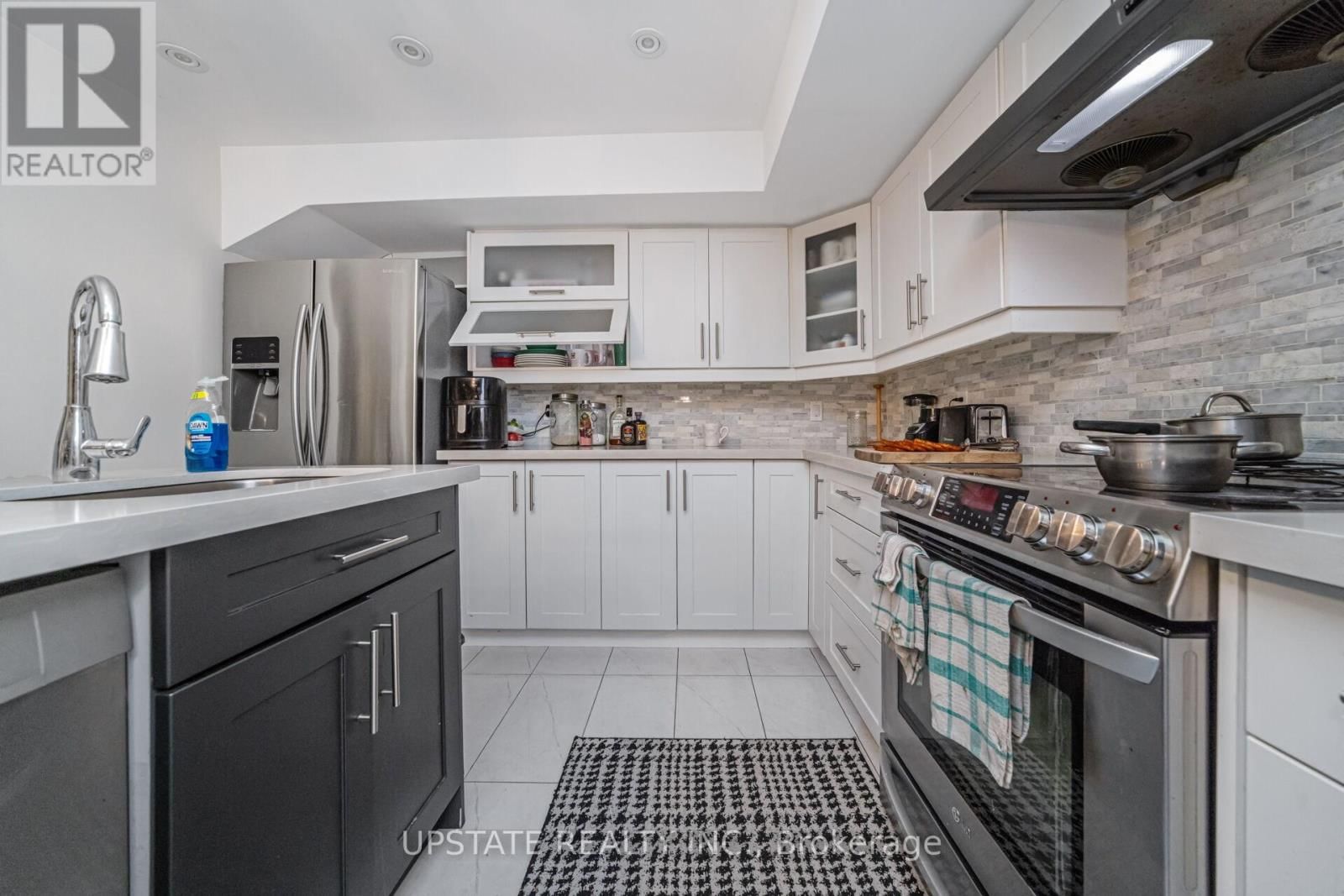 5 DILLON DRIVE Image 44