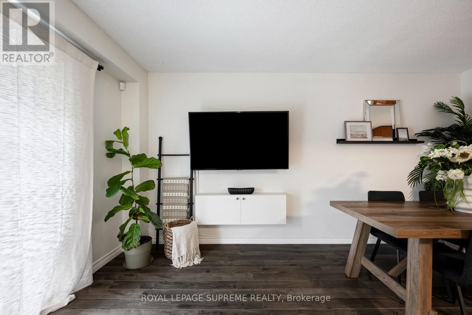 31 - 31 ORANGE MILL COURT Image 15