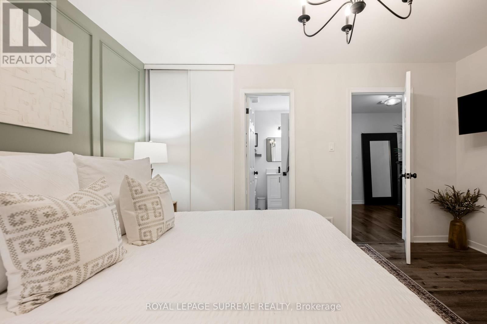 31 - 31 ORANGE MILL COURT Image 25