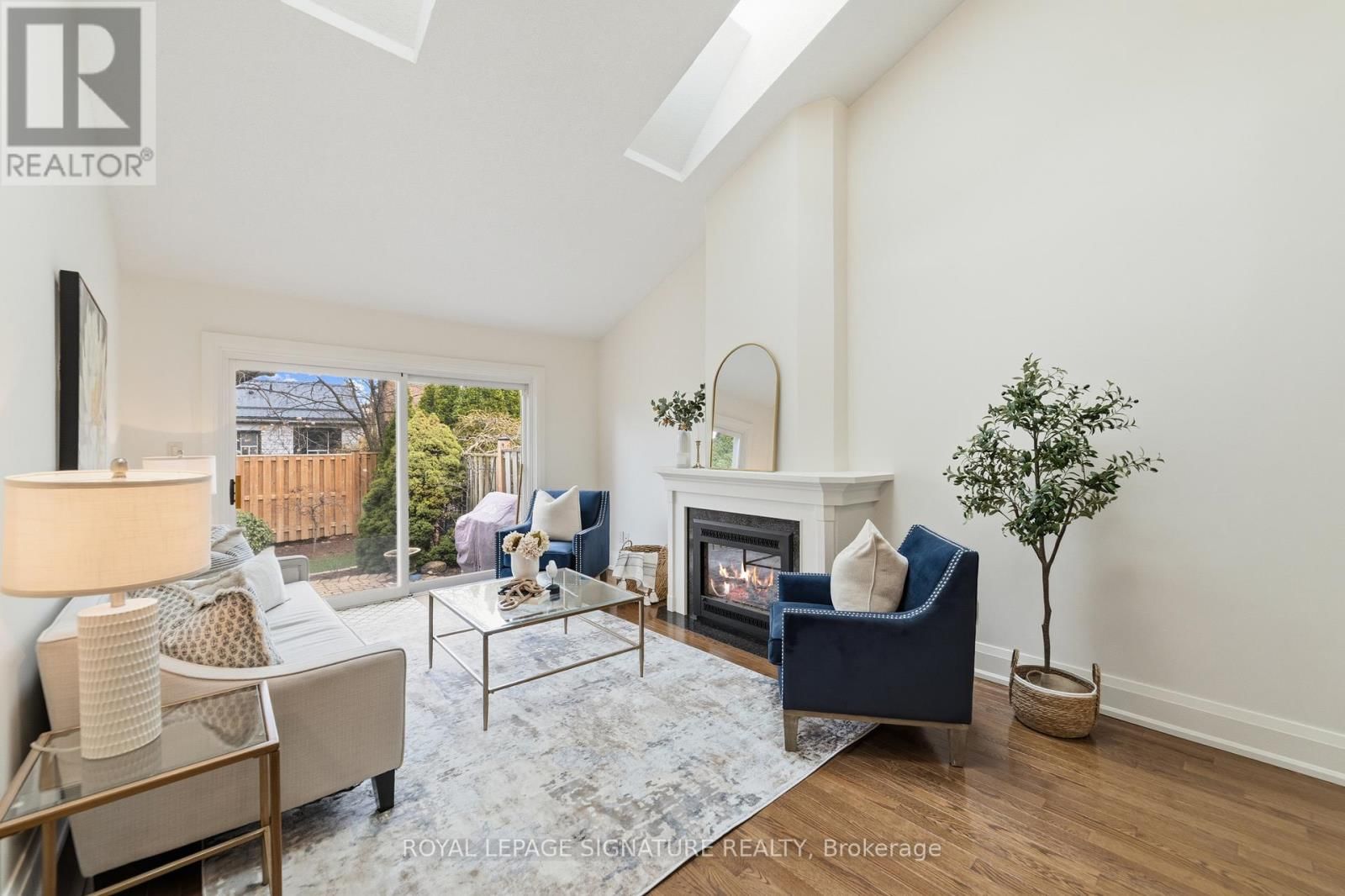 41 - 223 REBECCA STREET Image 11