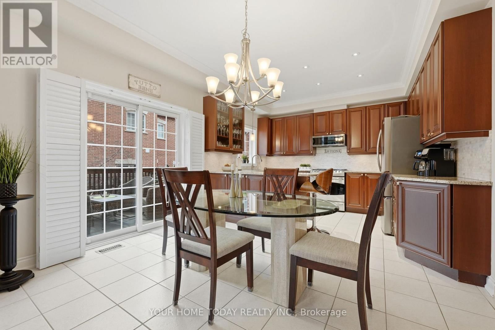 24 WESLEYAN STREET Image 12