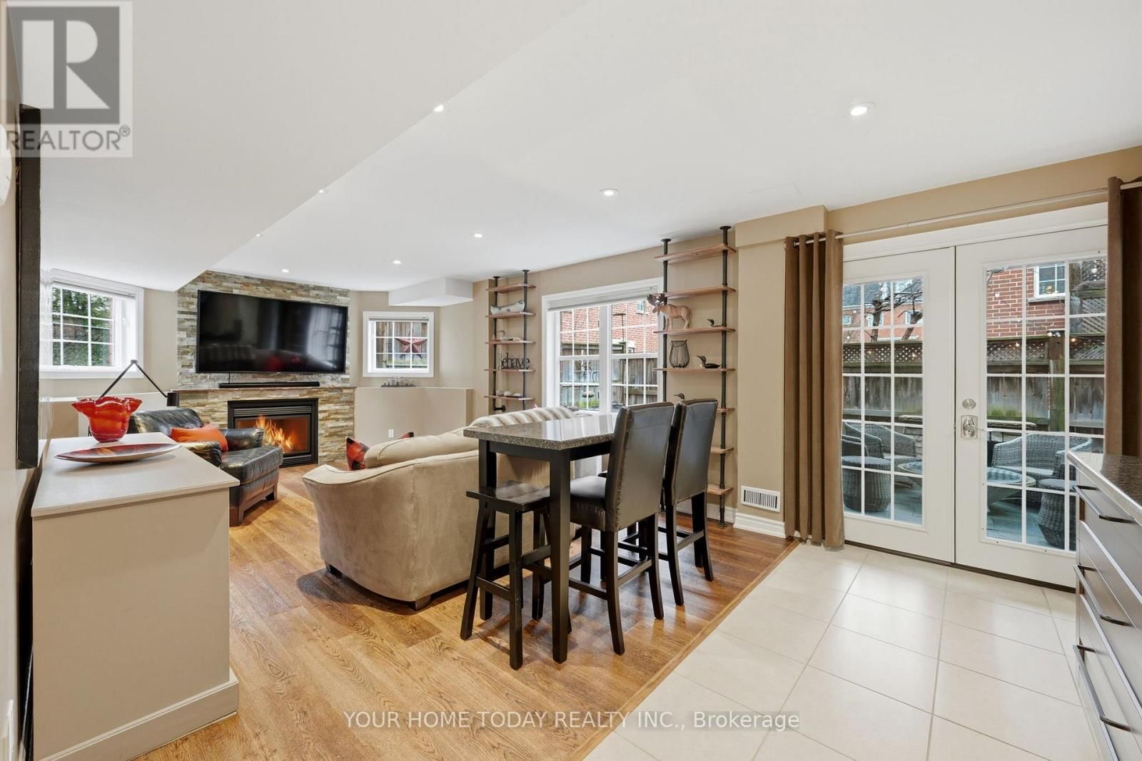 24 WESLEYAN STREET Image 32