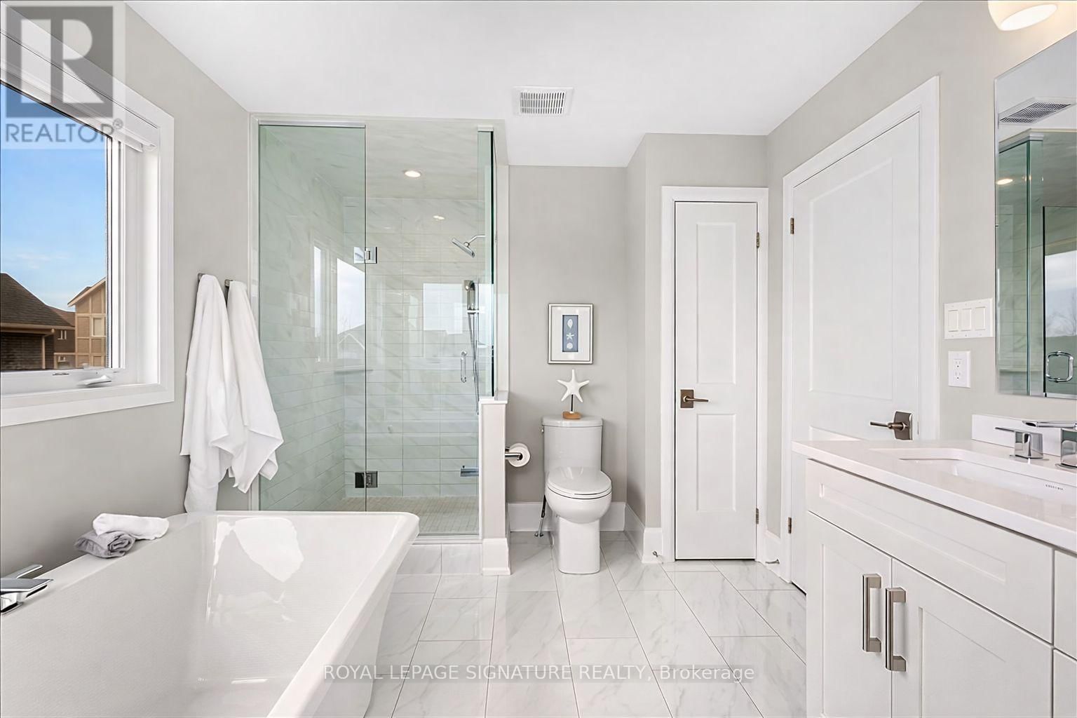 19 - 3042 CREEKSHORE COMMON Image 17