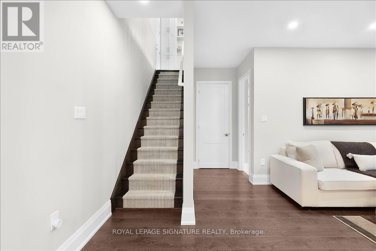 19 - 3042 CREEKSHORE COMMON Image 22