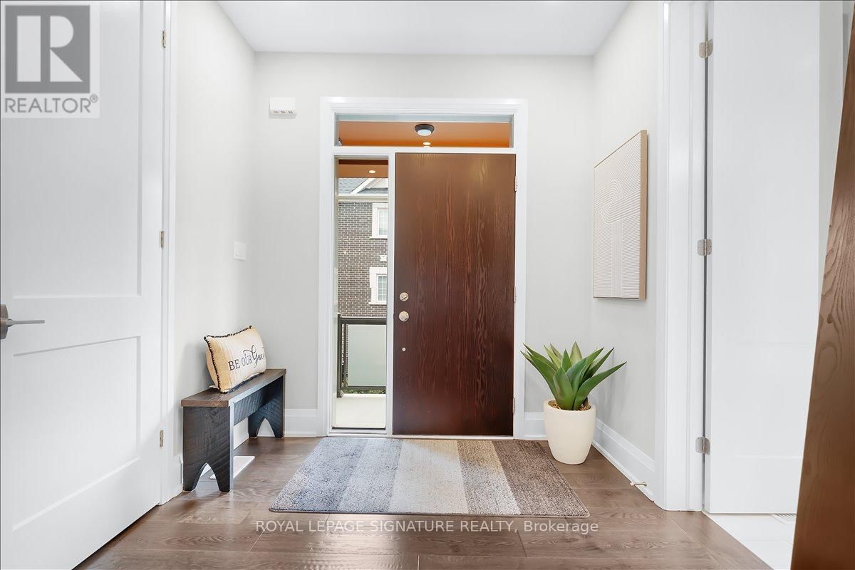 19 - 3042 CREEKSHORE COMMON Image 3