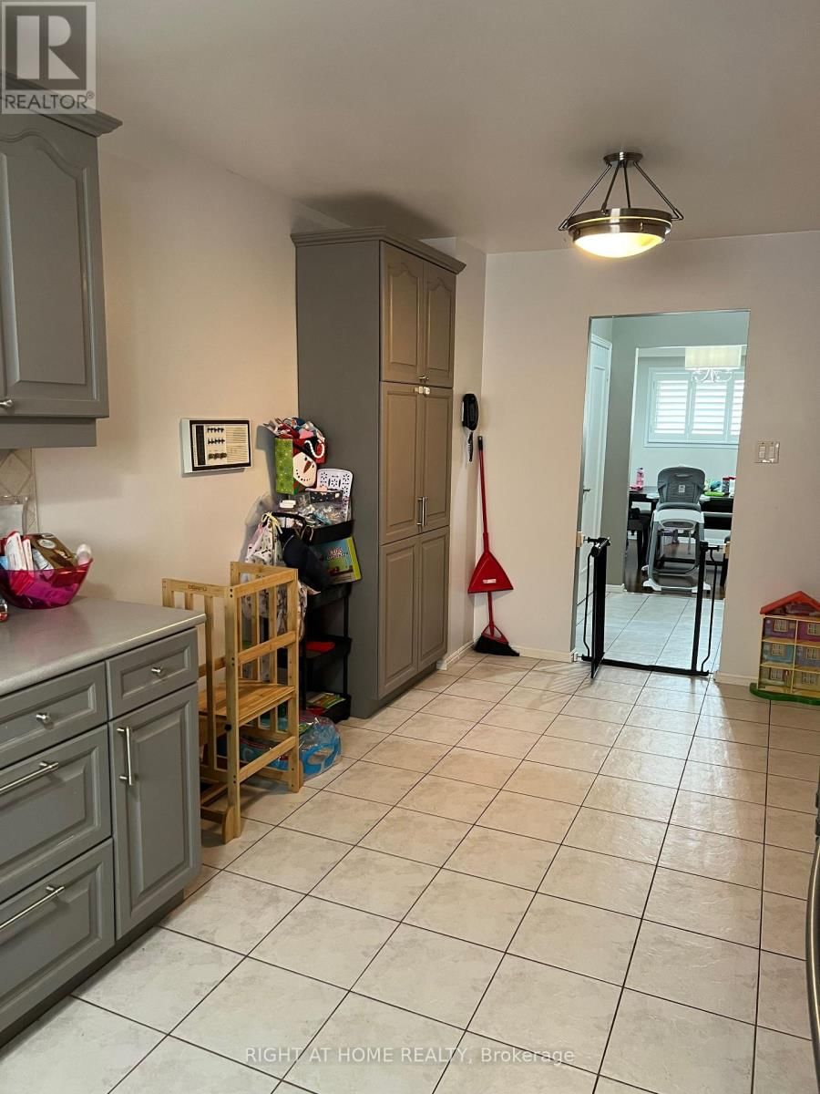 2516 PARMEER DRIVE Image 13