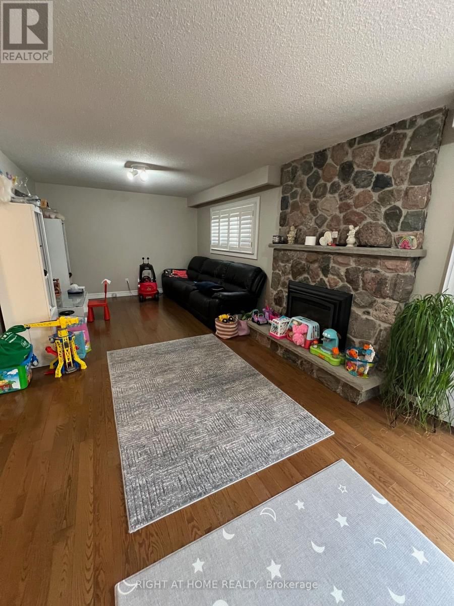 2516 PARMEER DRIVE Image 27